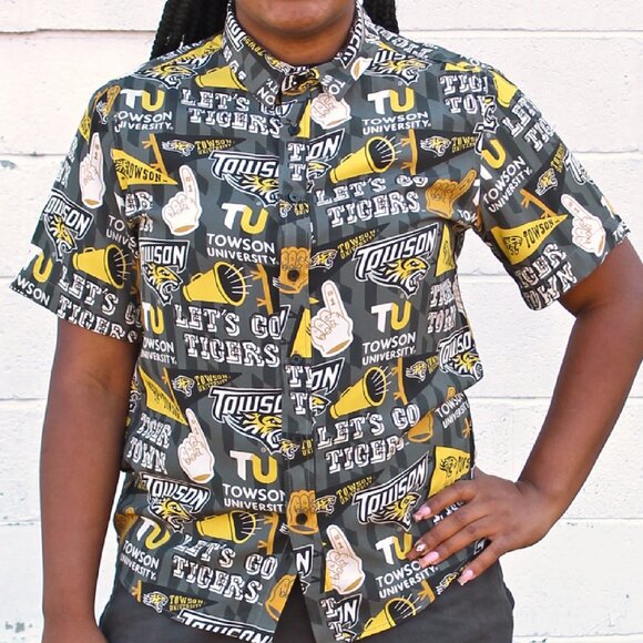 Towson University Tigers Hawaiian Style Dress Shirt- NEW Fast Ship - Picture 1 of 4